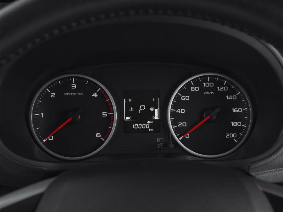  Mitsubishi Triton Double Cab 2015 года  (TH) (фото 13 из 29)